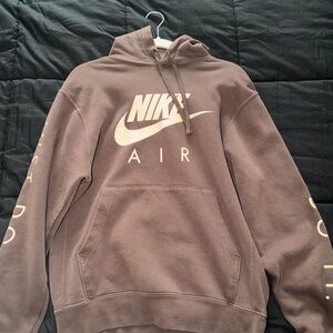 Nike Men's Gray Hoodie with Logo